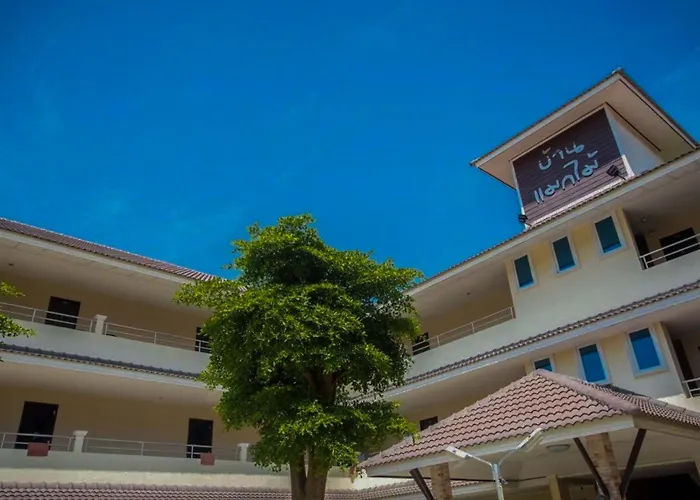 Baan Mak Mai Hotel
