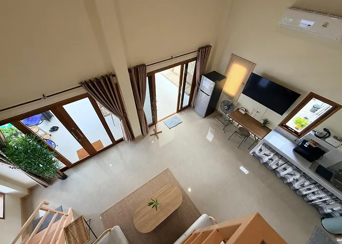 Modern 2Br Mezzanine Home With Balcony In A Quiet & Central Location
