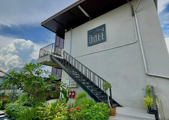Dee Dee Apartments Chumphae