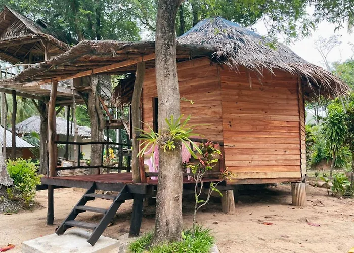Sunset Beach Bungalow Koh Pu