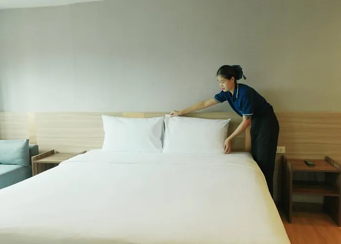 Le Srivaree Suvarnabhumi Airport Hotel
