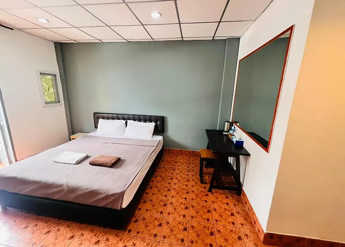 Patong Adventure Hostel