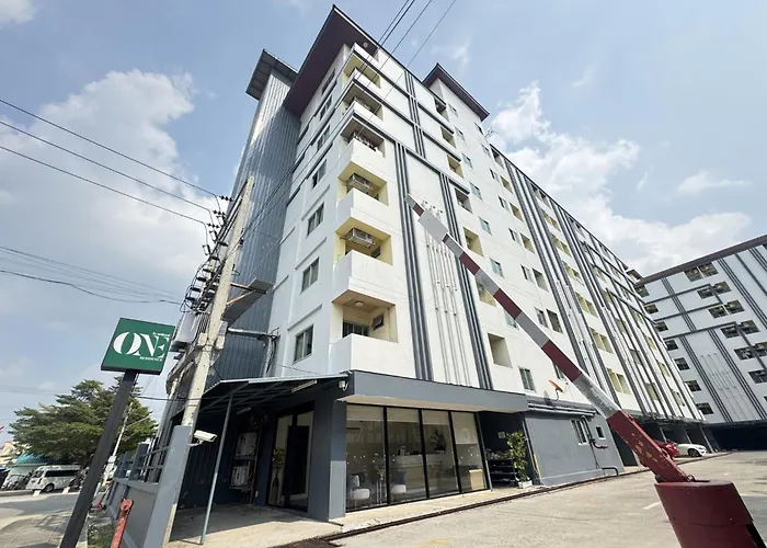 One Residence Navanakorn