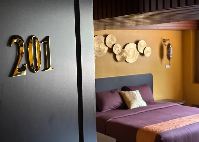 Phoenix Room