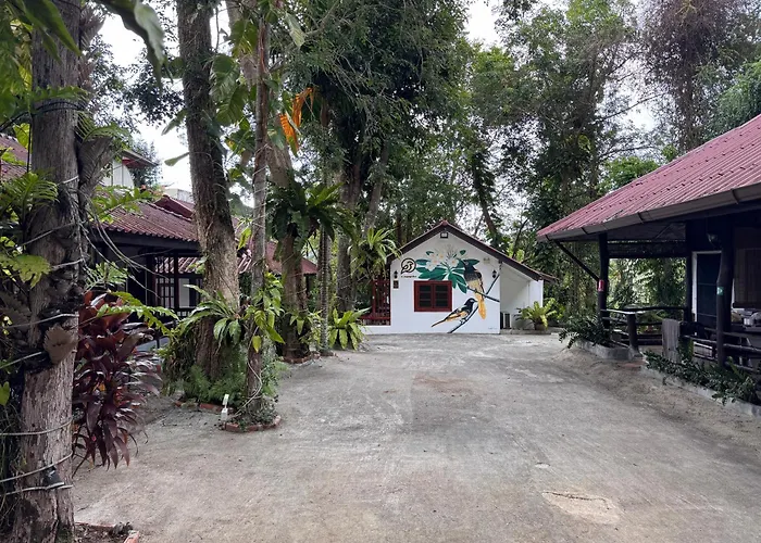 Pagi Pagi Villas