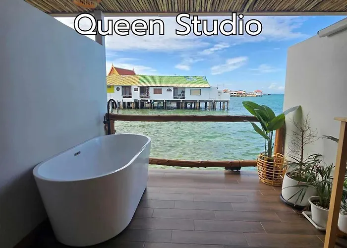 De' Ocean Land เดอโอเชี่ยนแลนด์ เกาะล้าน