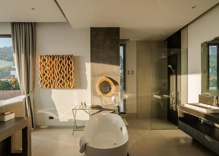 Villa Momo Seaview Pool & Game Room Kata