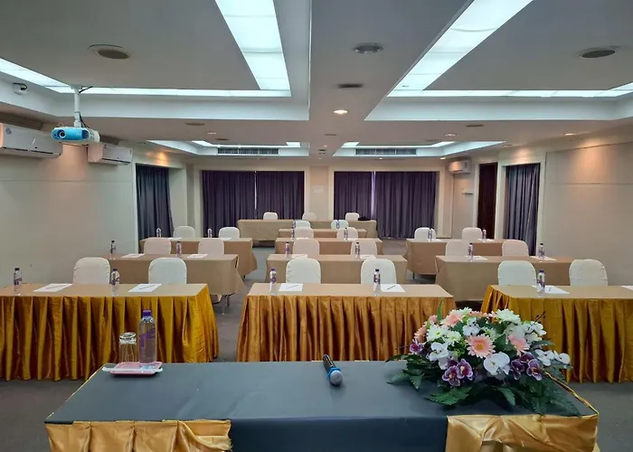 Ayothaya Riverside Hotel