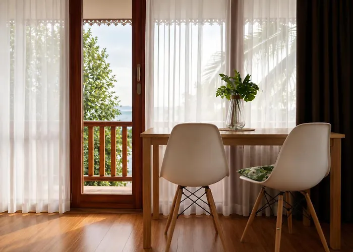 Secret Place Hotel And Restaurant