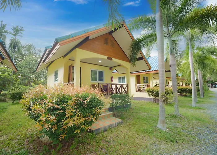 Baanrimklong Bungalow