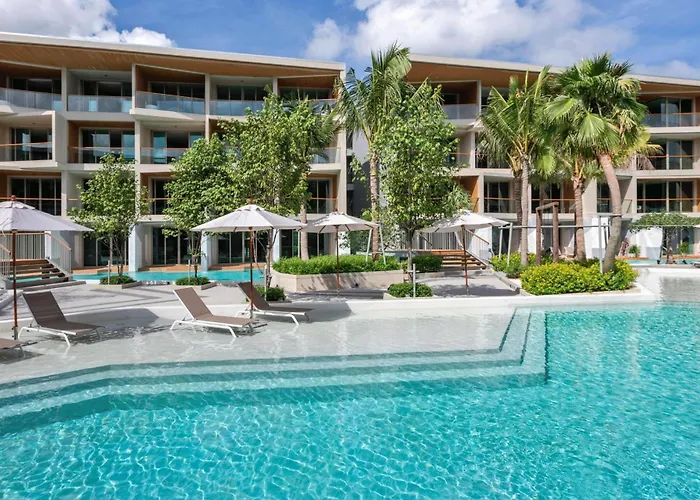 Wyndham Grand Nai Harn Beach Phuket