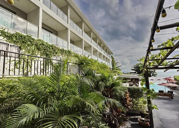 Sunset Beach Hotel - Adults Only Haad Rin