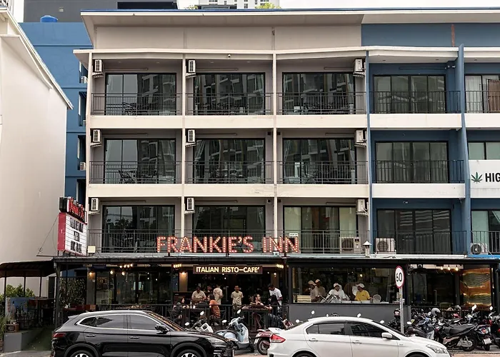 Frankie'S Inn