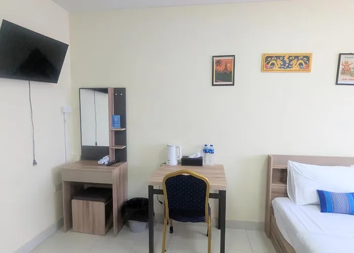 Shady Palms Guest House Cha Am Beach Cha-Am