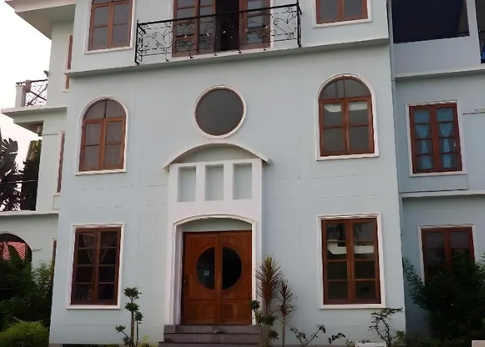 Baan Georges Hotel