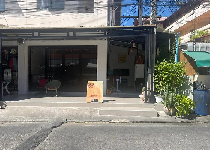 Dad N Mom'S House By Thongnak Apartment