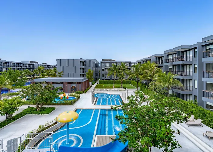 Courtyard By Marriott Phuket Chalong Bay Resort