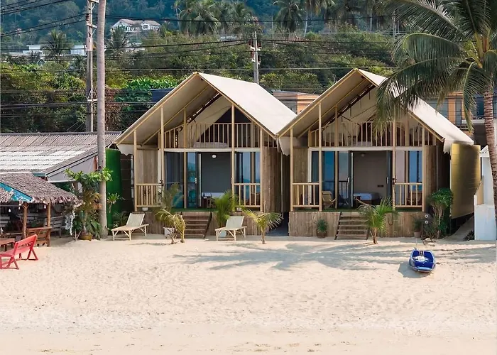 2P Glamping #1 - Beachfront Tent