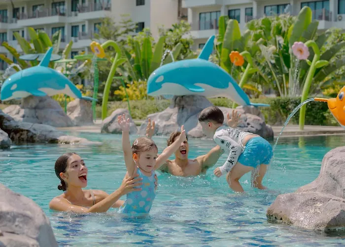 Khaolak Emerald Beach Resort And Spa