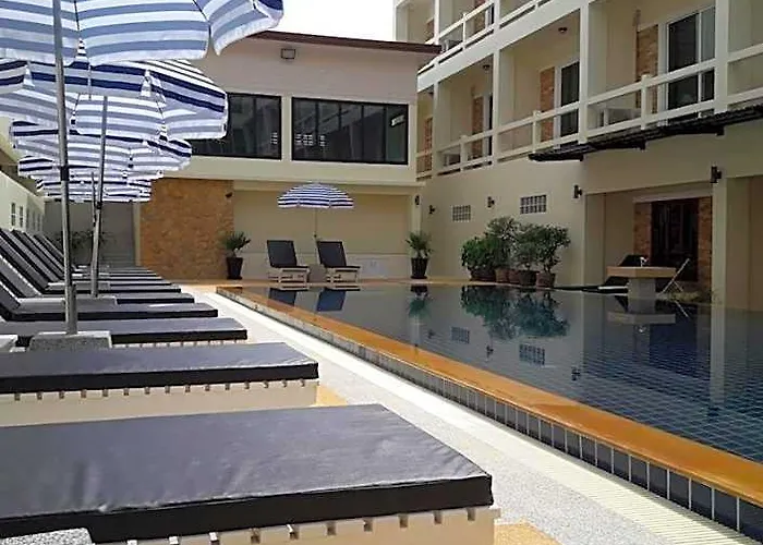 Phangan Pearl Hostel Haad Rin