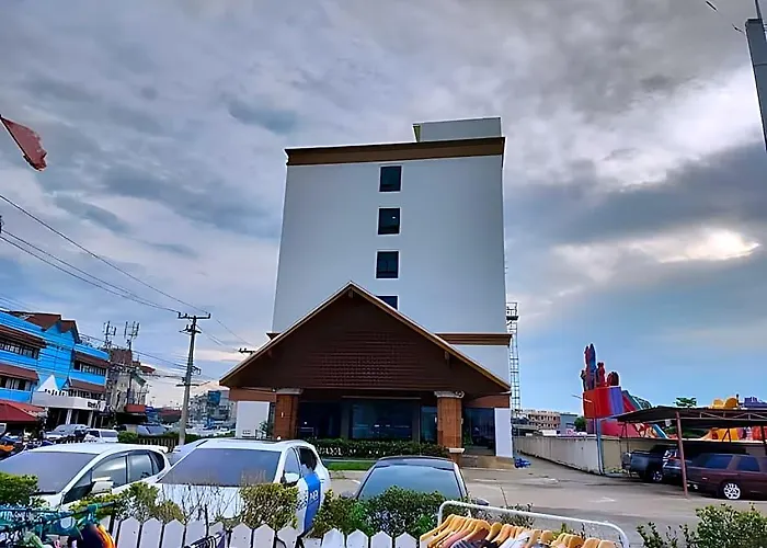 Grand Phranakhon Hotel