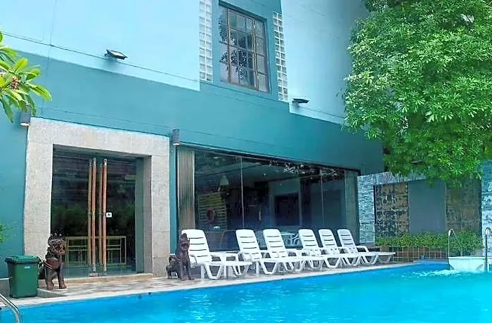 Thapaeplacehotel