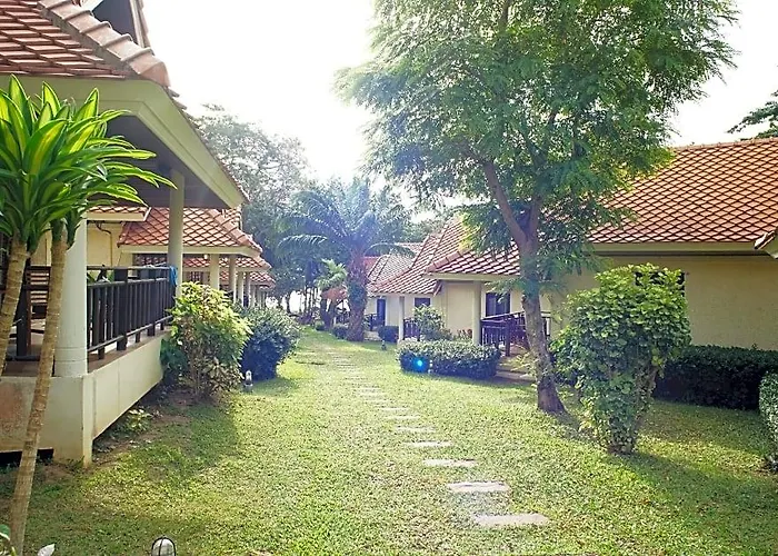 Aquavana Haad Rin Resort