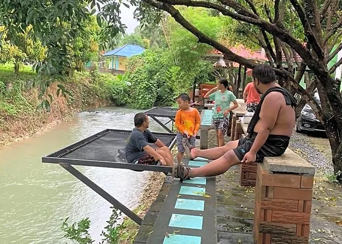 Somrudee Resort