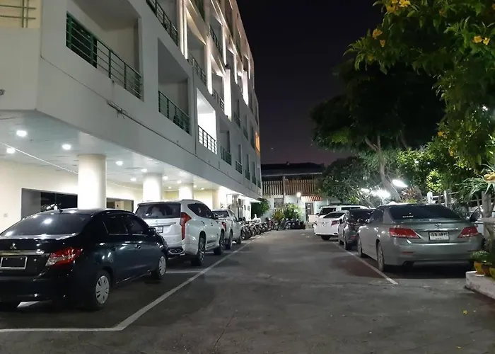 Central Place Hotel