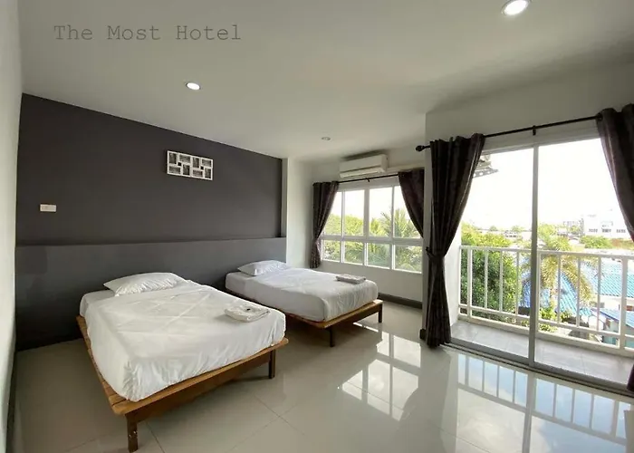 The Most Hotel Ban Thai Wat Khot