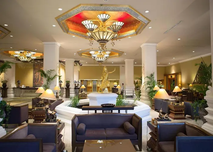 Chiangmai Plaza Hotel Chiang Mai