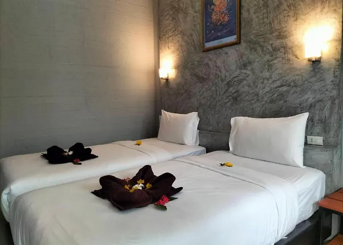 Khun Chaweng Resort