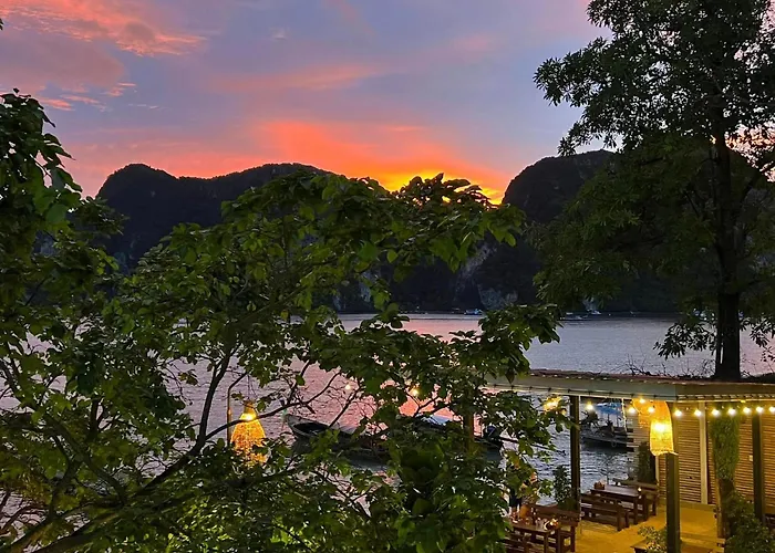 Phi Phi Rimlay Resort