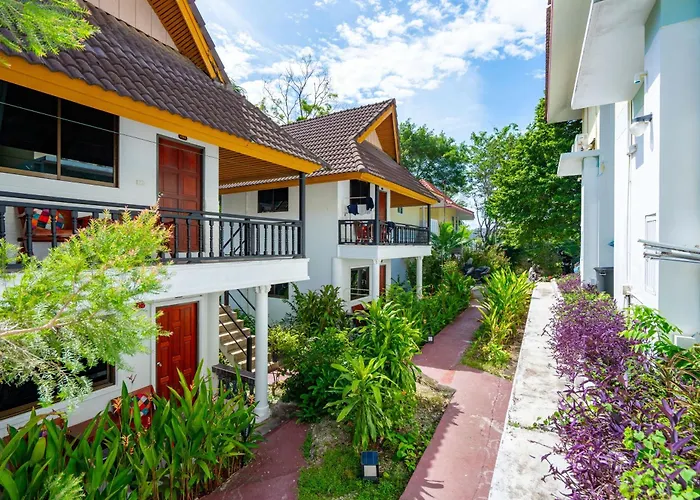 Oceanview Bungalows By Eat, Karon Beach