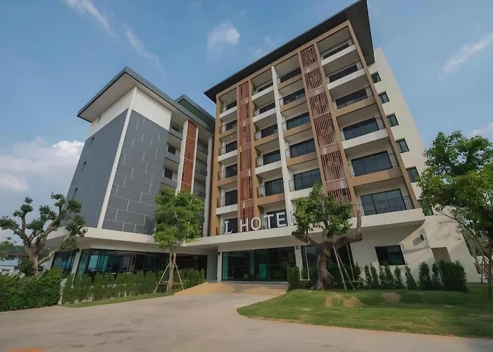 L Hotel