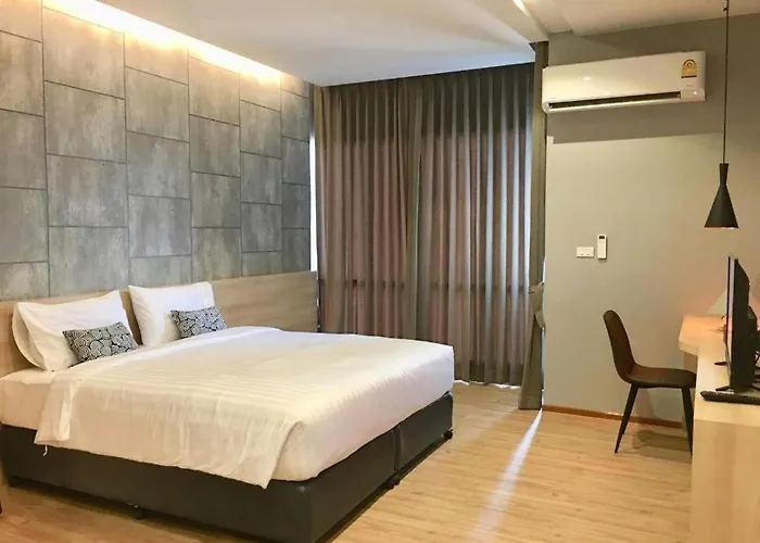 Sans Hotel