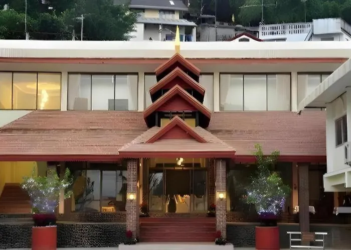Piyaporn Hill Paradise Hotel
