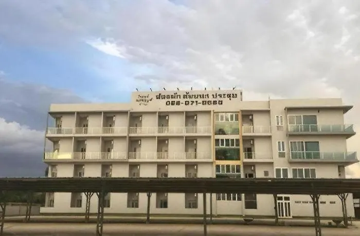 River Residence Saraburi Hotel