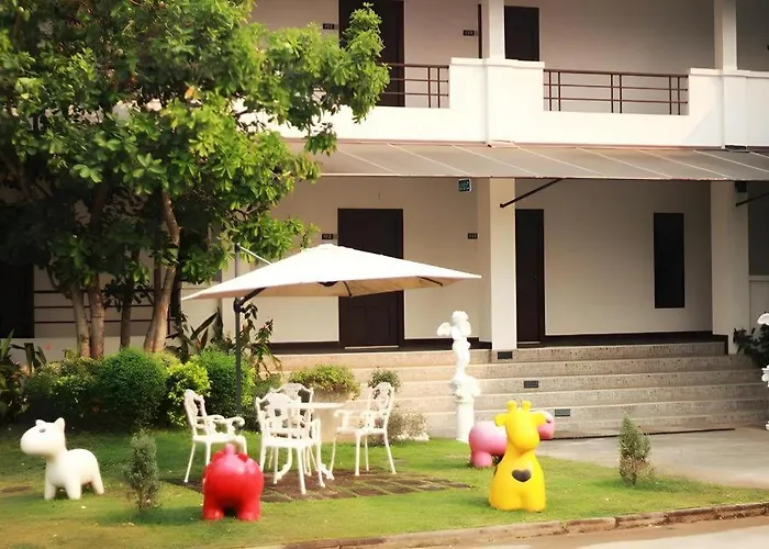 Rittiboon Vintage Hotel