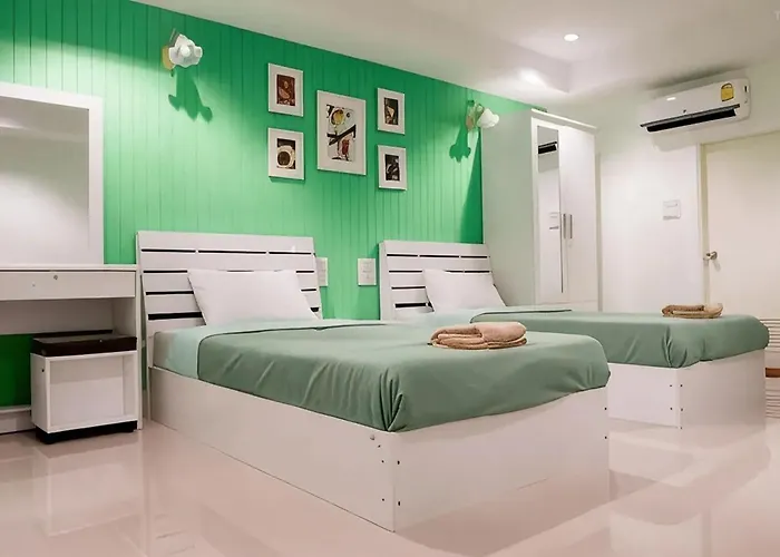 Uj Apartment