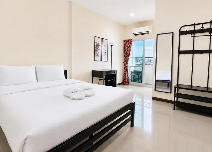 House Of Happiness Aparthotel Bangkok