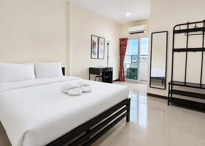 House Of Happiness Aparthotel Bangkok