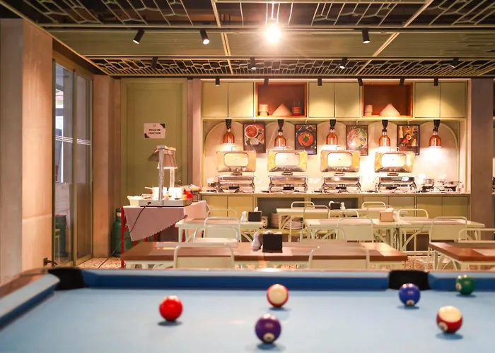 Samsen Street Hotel