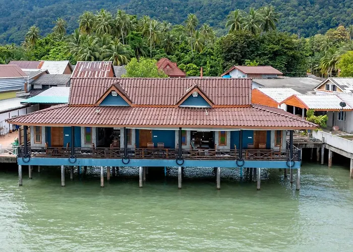 Mangrove House Lanta Old Town