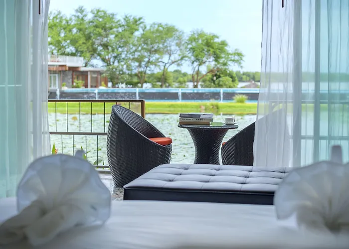 Baan Rim Ao