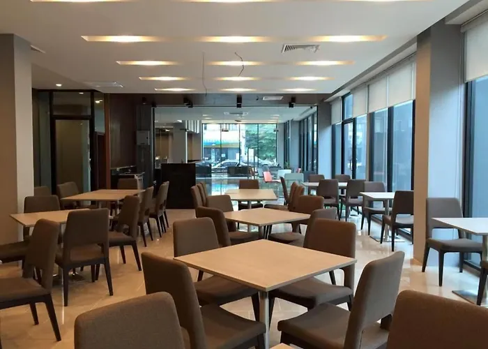Leosor Hotel