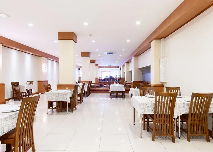 Kanchanaburi City Hotel