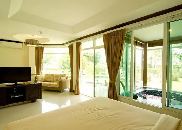 Makathanee Resort