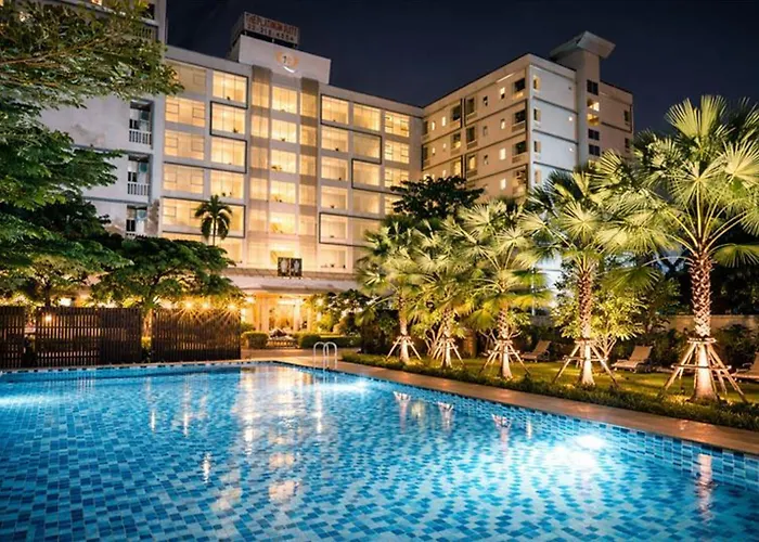 Sunday Platinum Suites