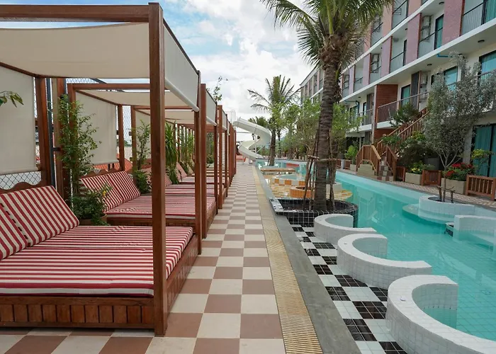 Marina House Muaythai Ta-Iad Phuket